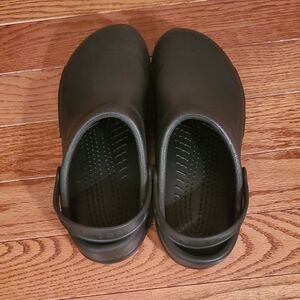 Crocs Mens Bistro Work Black Slip-On Clogs